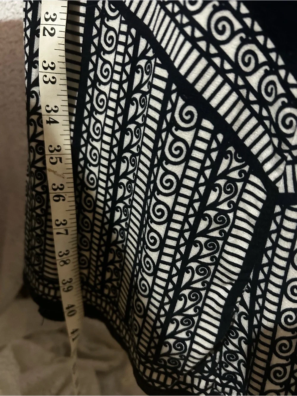 Max Studio Black & White Patterned Maxi Skirt